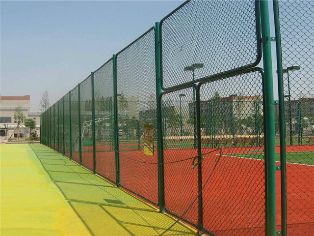 操場(chǎng)圍網(wǎng)圖片2 操場(chǎng)圍網(wǎng)圖片2