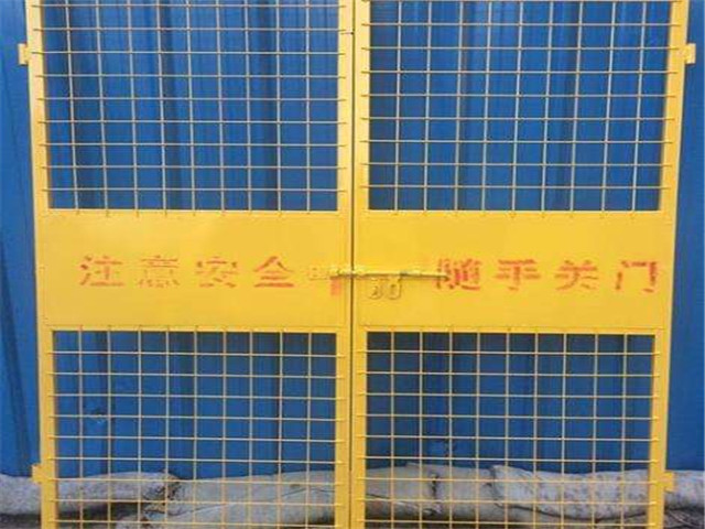 電梯門護欄圖片3 電梯門護欄圖片3